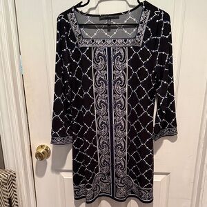 White House Black Market Black and White Tunic